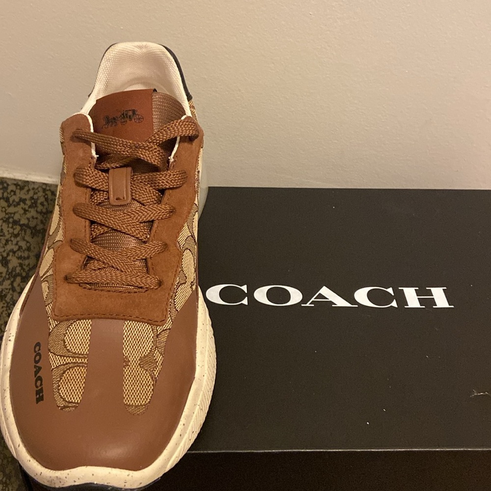 Brown and Tan coach shoes - Picture 3 of 4